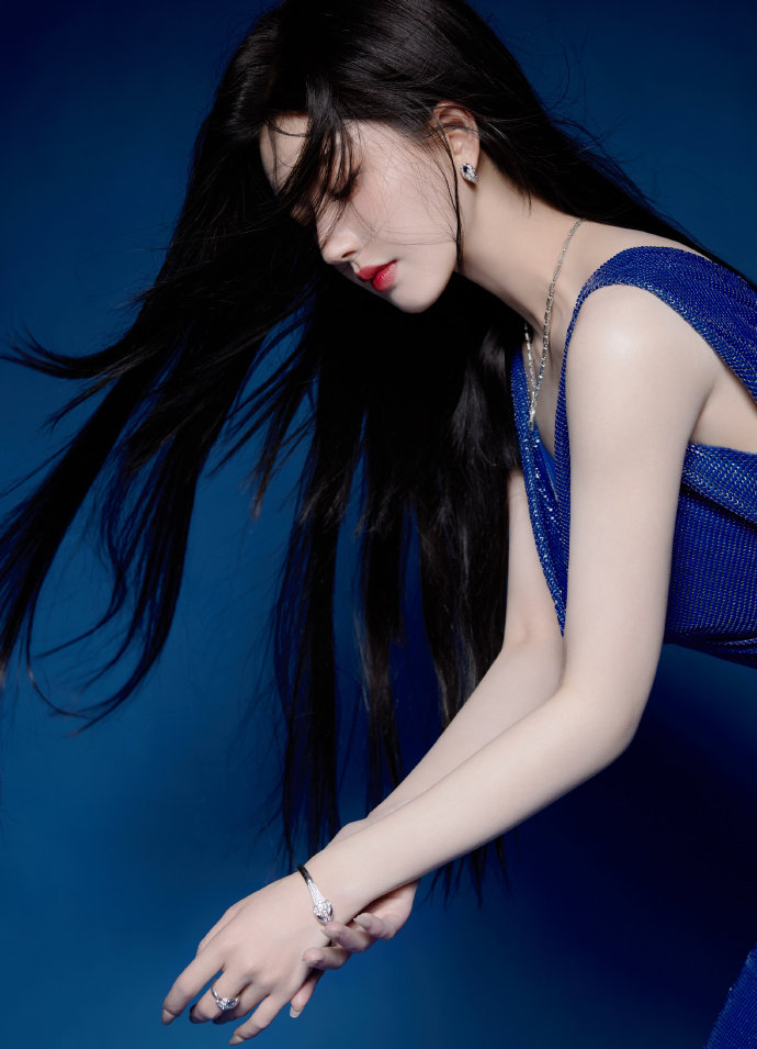 九游体育-淫臀艳妇吞巨棒小说 - 淫臀艳妇吞巨棒小说老版下载V